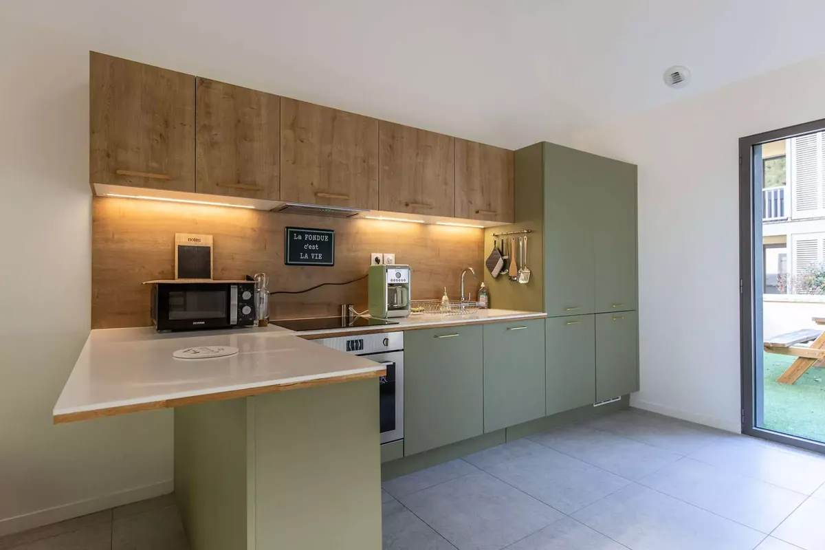 4 Pièces 8 Personnes