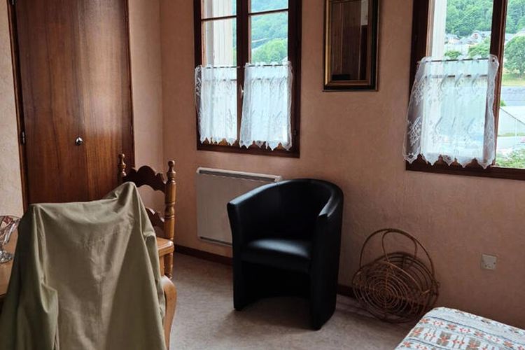 2 Pièces 4 Personnes