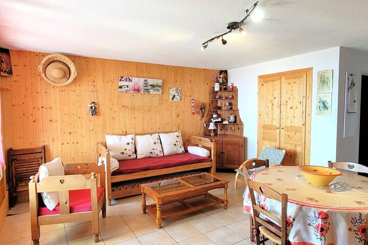 2 Pièces 5 Personnes