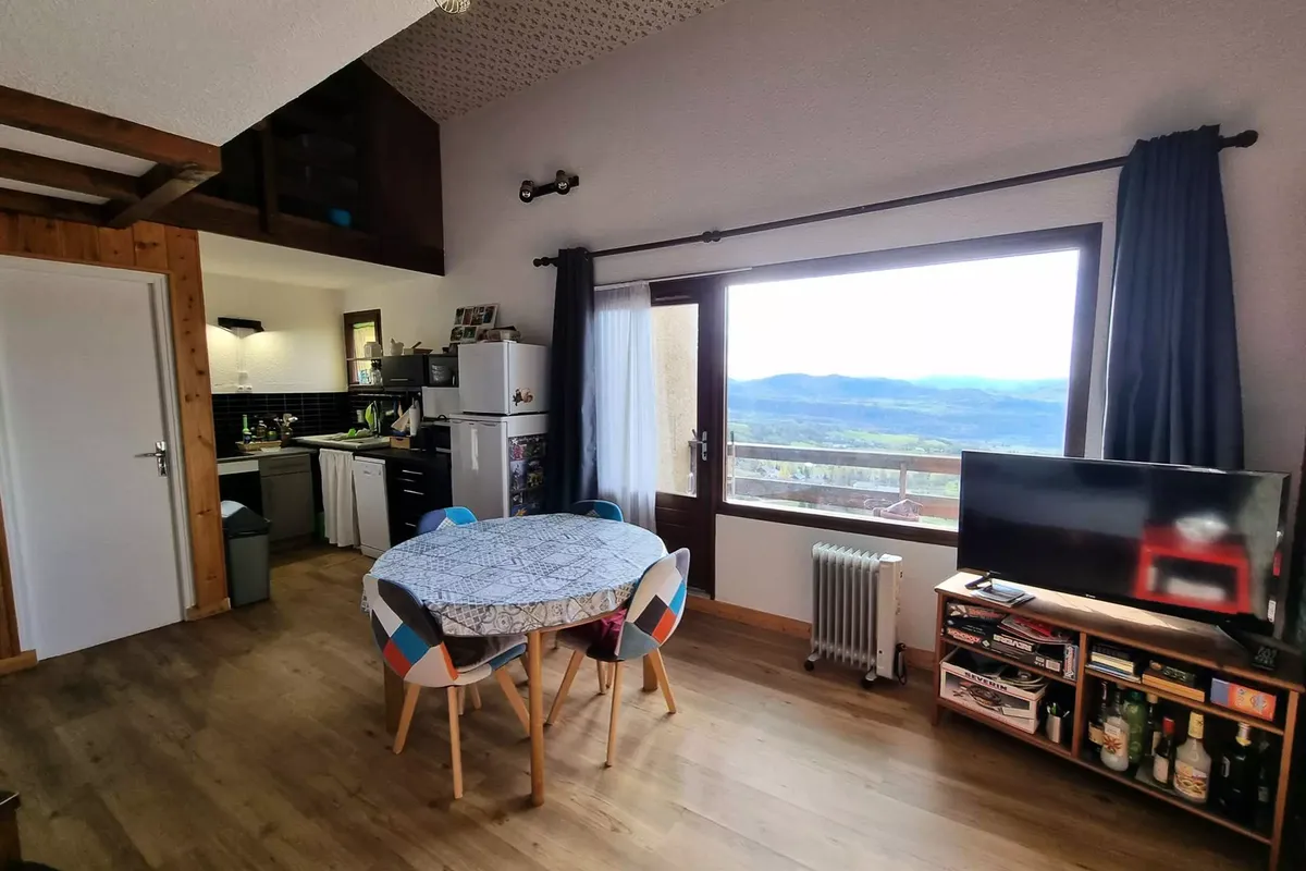 2 Pièces 6 Personnes