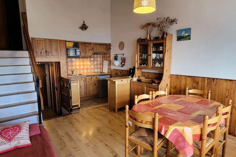 3 Pièces 6 Personnes