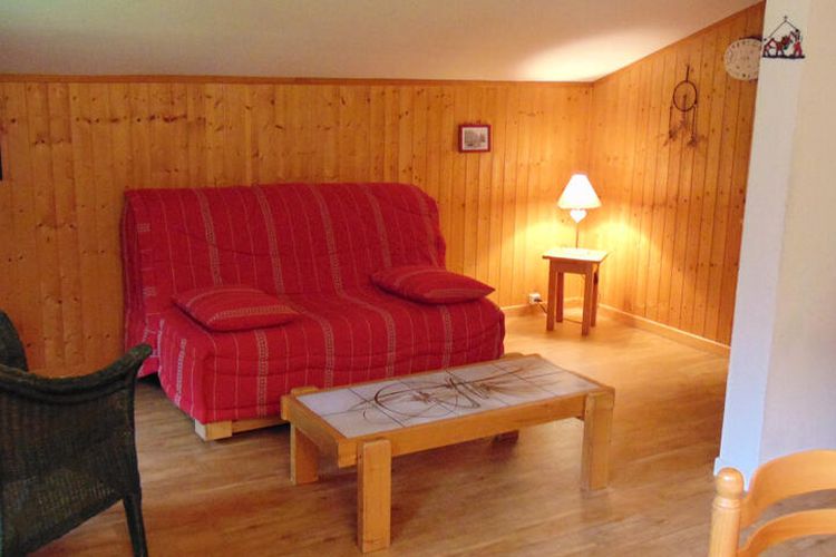 1 Pièce 4 Personnes