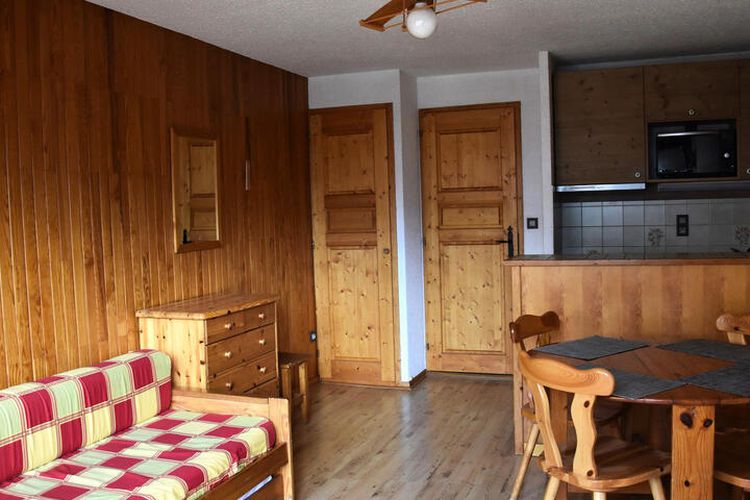 2 Pièces 5 Personnes