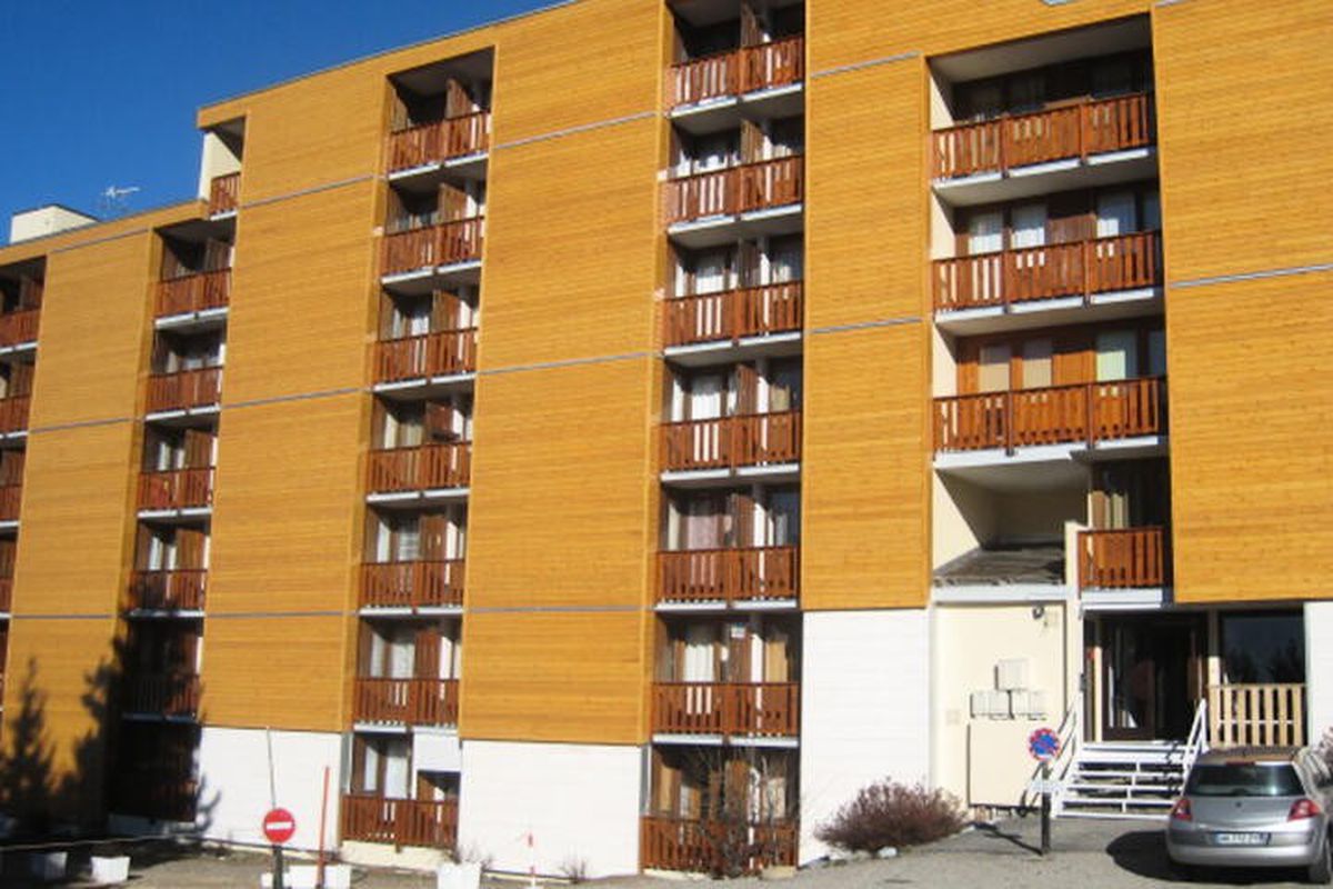 1 Pièce 5 Personnes