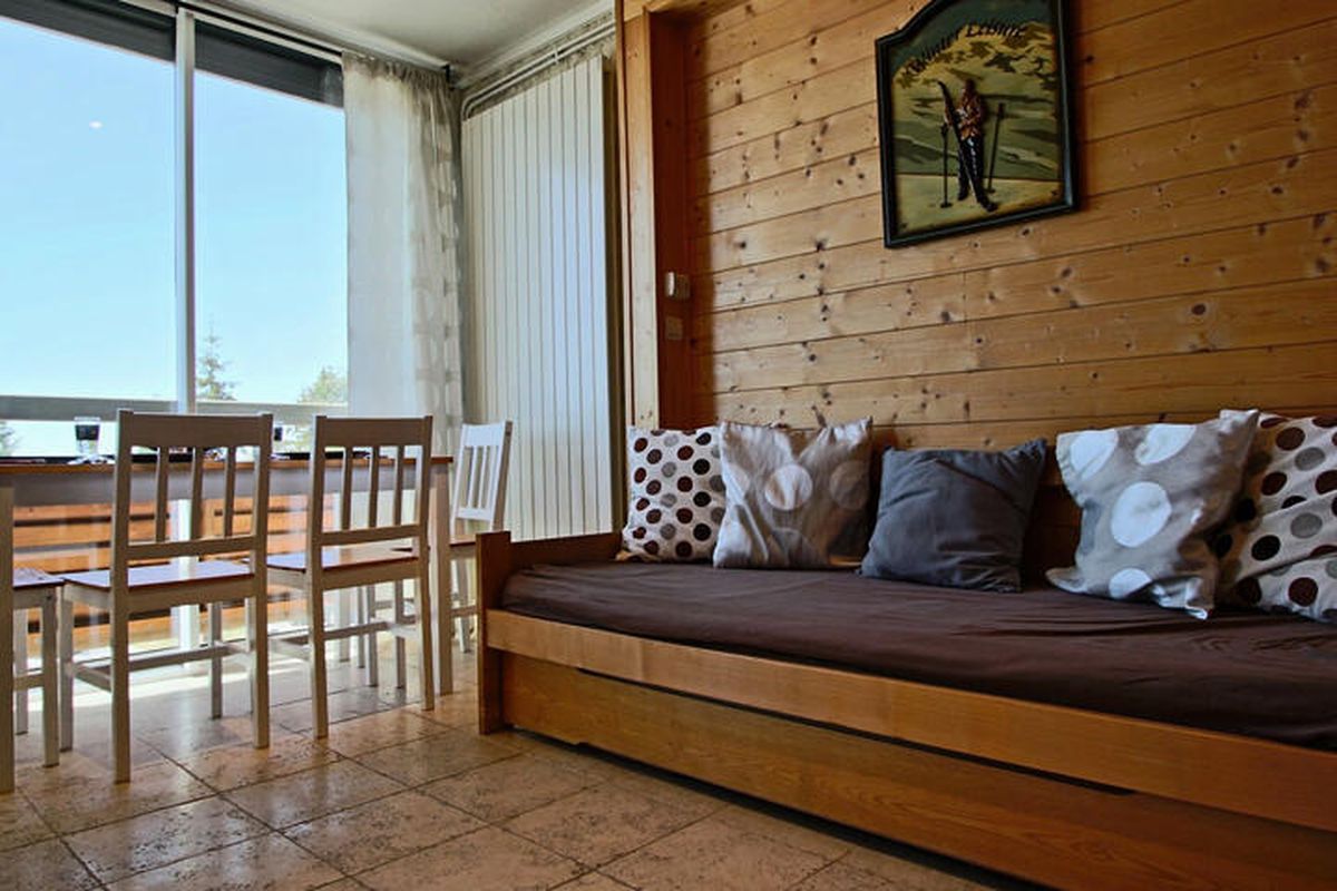 1 Pièce 4 Personnes