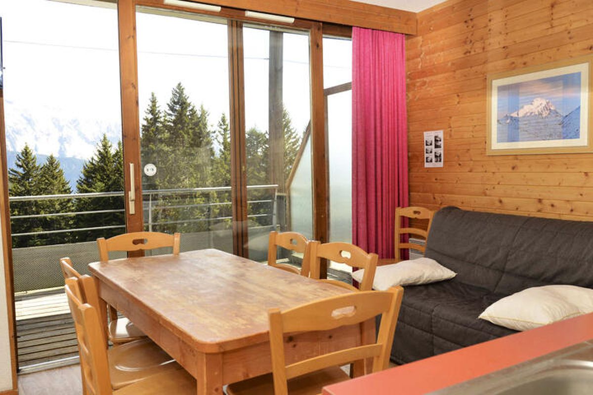 3 Pièces 6 Personnes