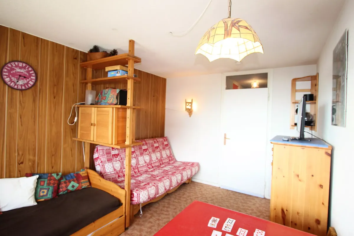 1 Pièce 4 Personnes