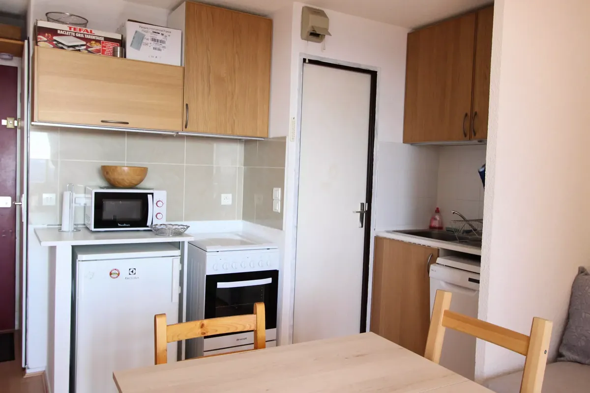 1 Pièce 4 Personnes