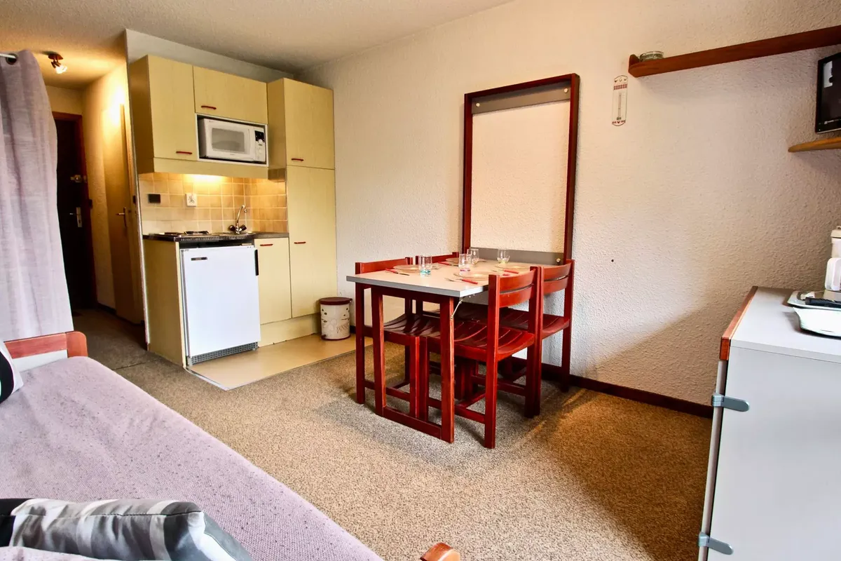 1 Pièce 4 Personnes