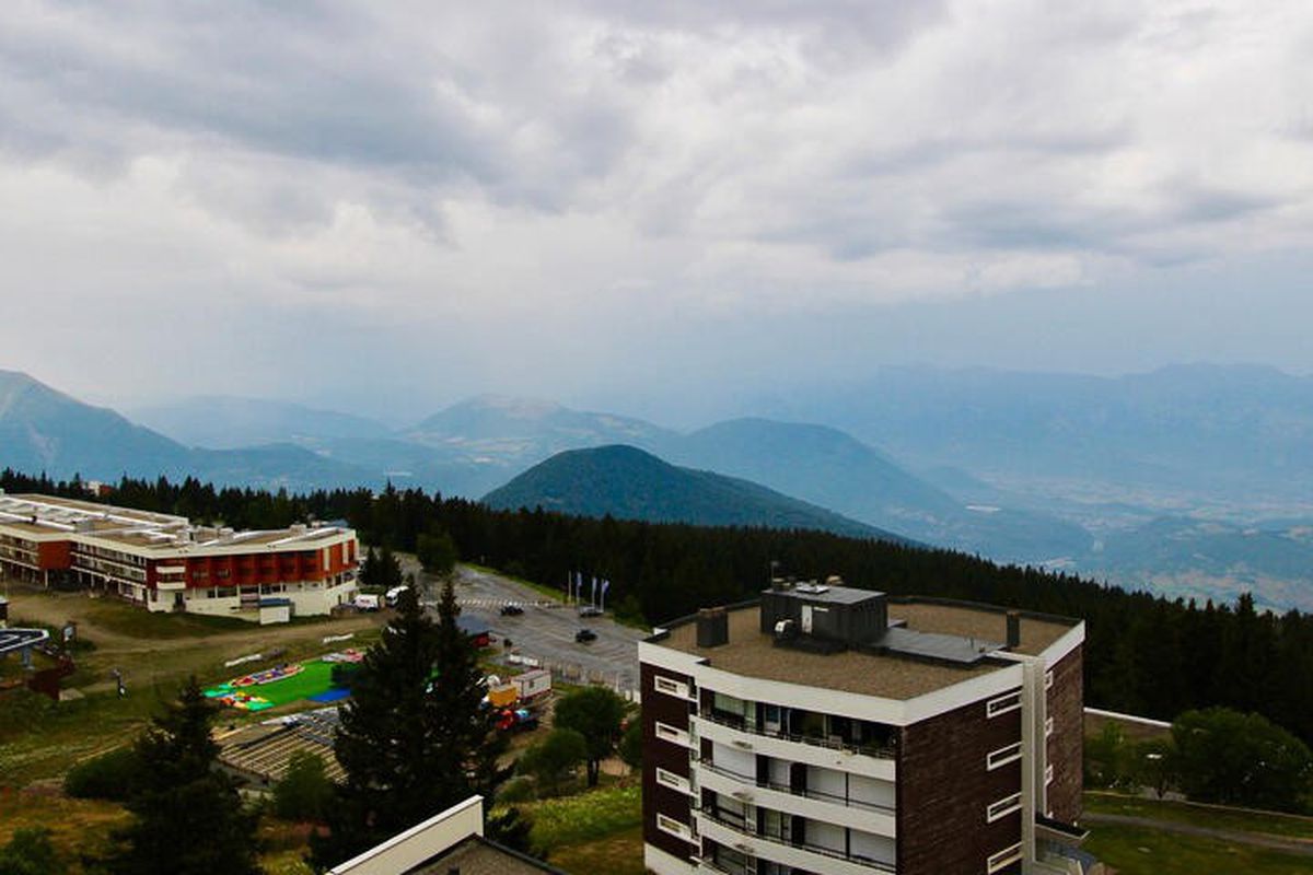 1 Pièce 4 Personnes