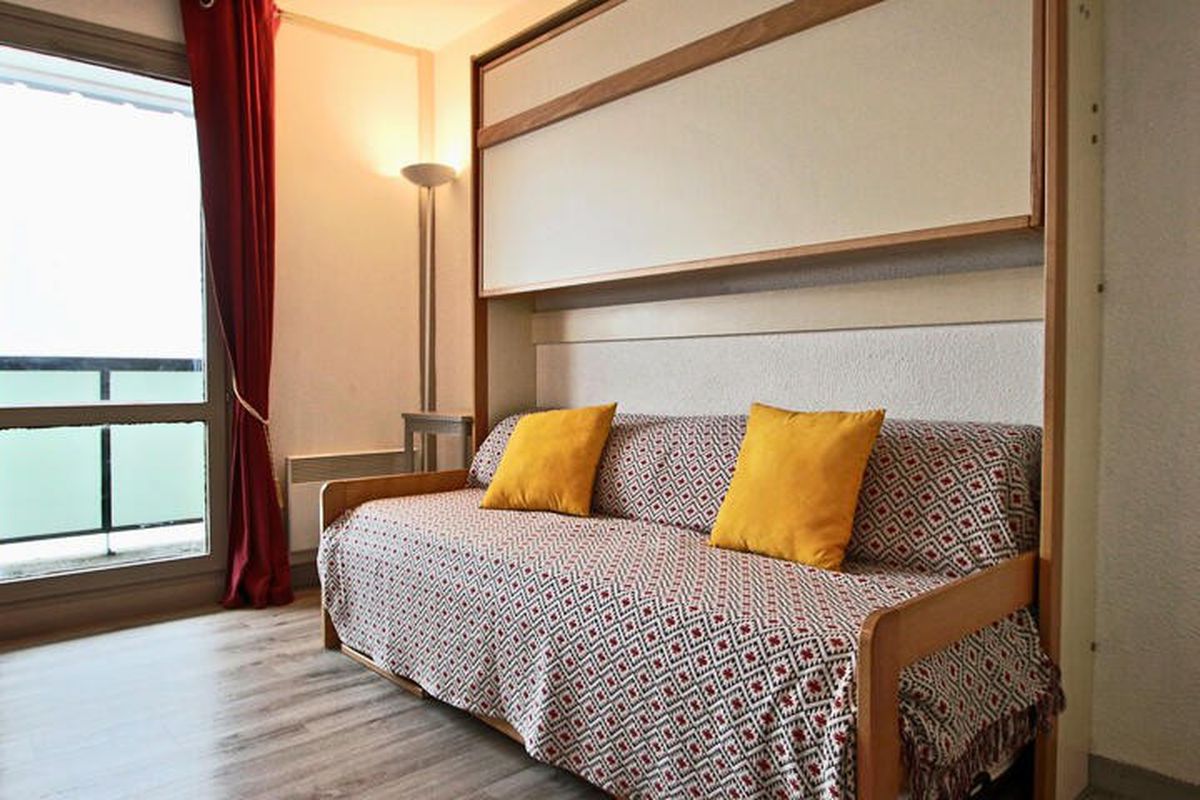 1 Pièce 4 Personnes