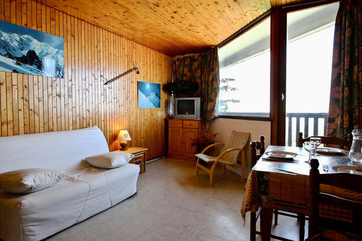 1 Pièce 4 Personnes