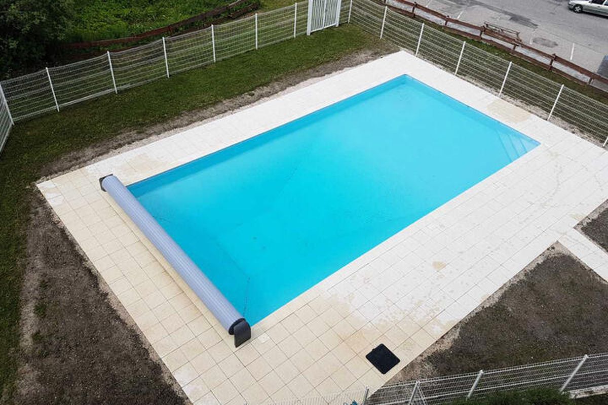 2 Pièces 6 Personnes