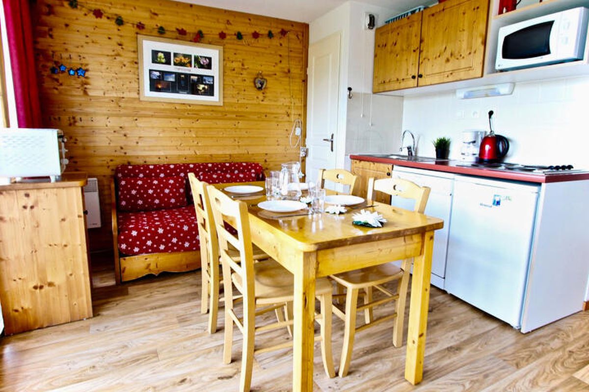 3 Pièces 6 Personnes