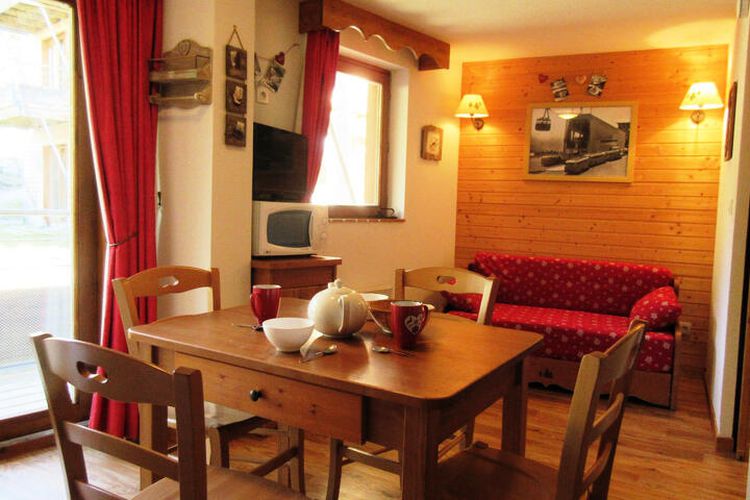 2 Pièces 4 Personnes