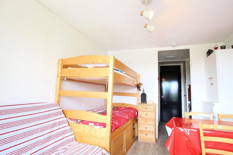 1 Pièce 4 Personnes