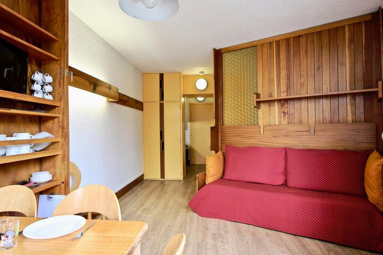 1 Pièce 4 Personnes