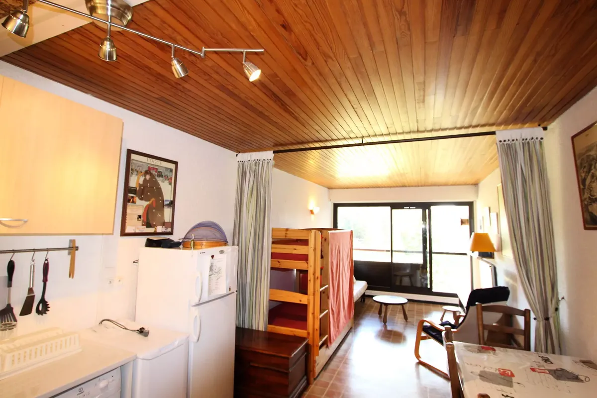 1 Pièce 4 Personnes