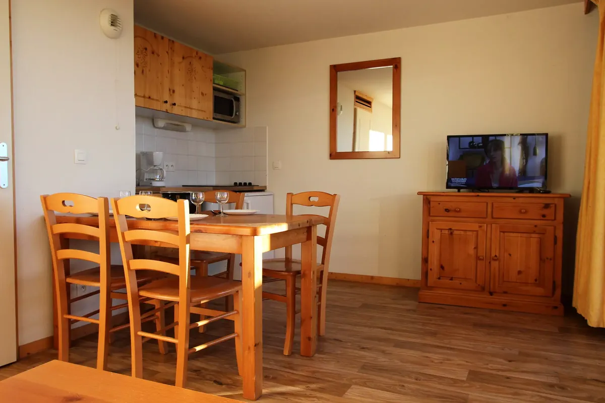 1 Pièce 4 Personnes