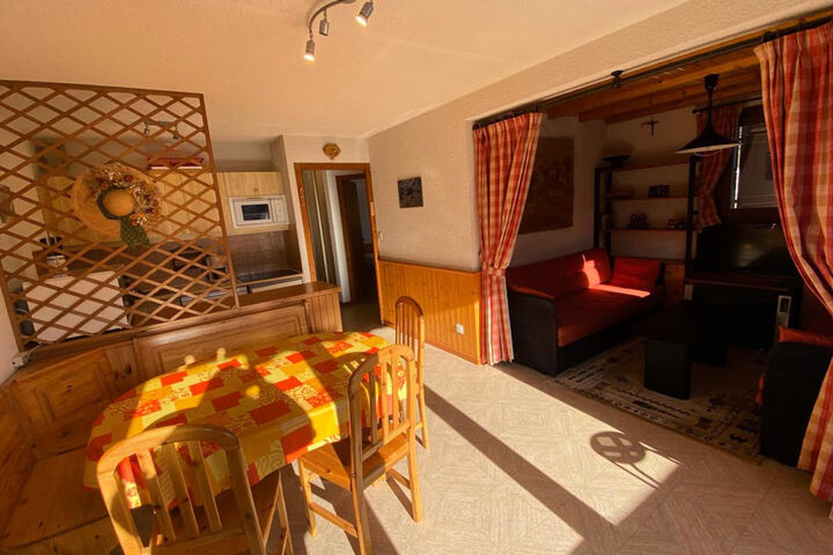 3 Pièces 6 Personnes