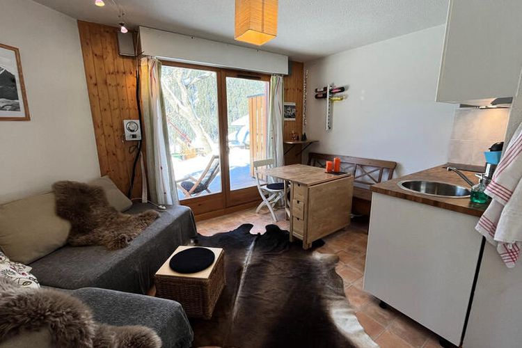 2 Pièces 4 Personnes