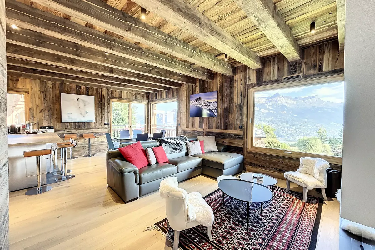 5 Pièces 8 Personnes