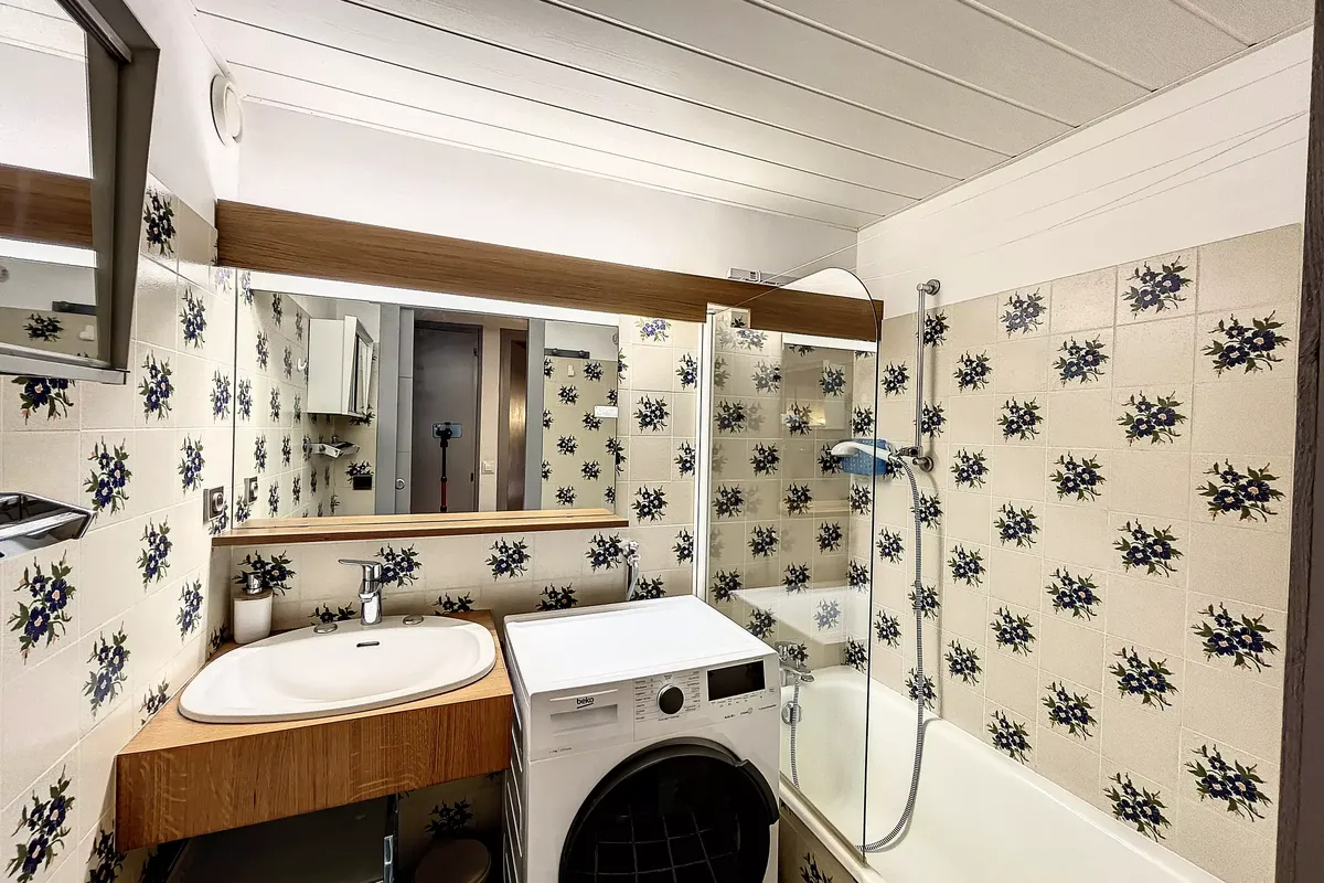 2 Pièces 6 Personnes