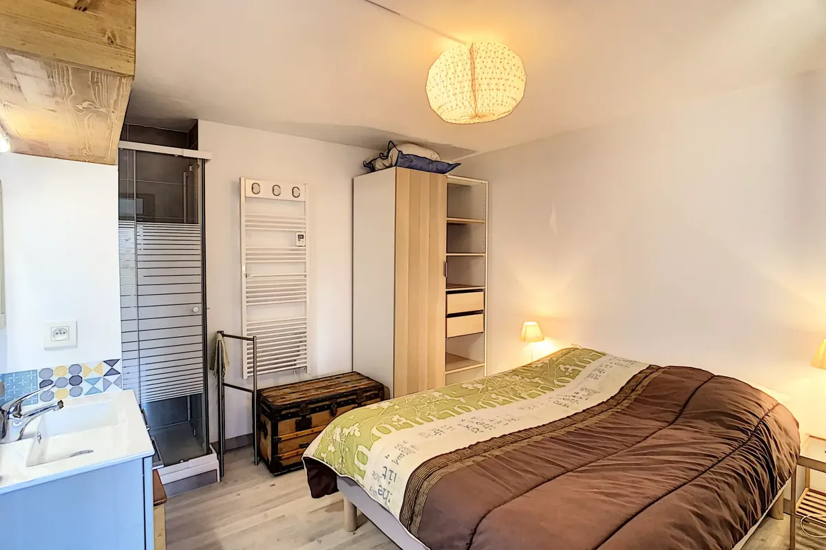 4 Pièces 6 Personnes