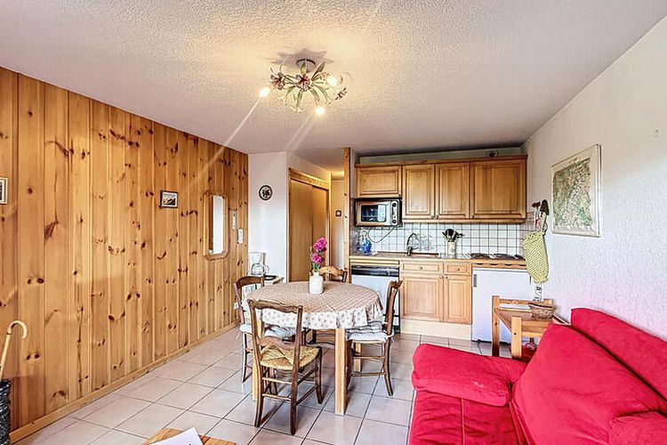 2 Pièces 4 Personnes