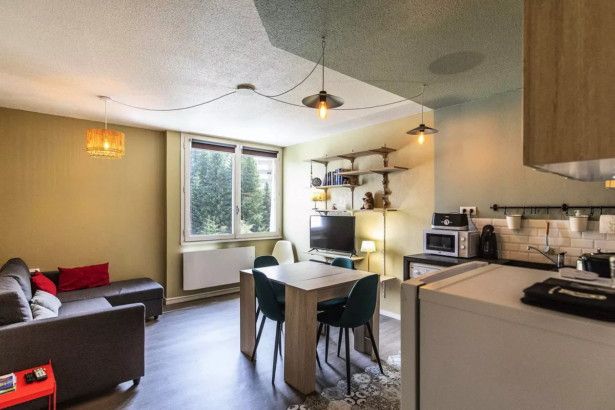 3 Pièces 8 Personnes