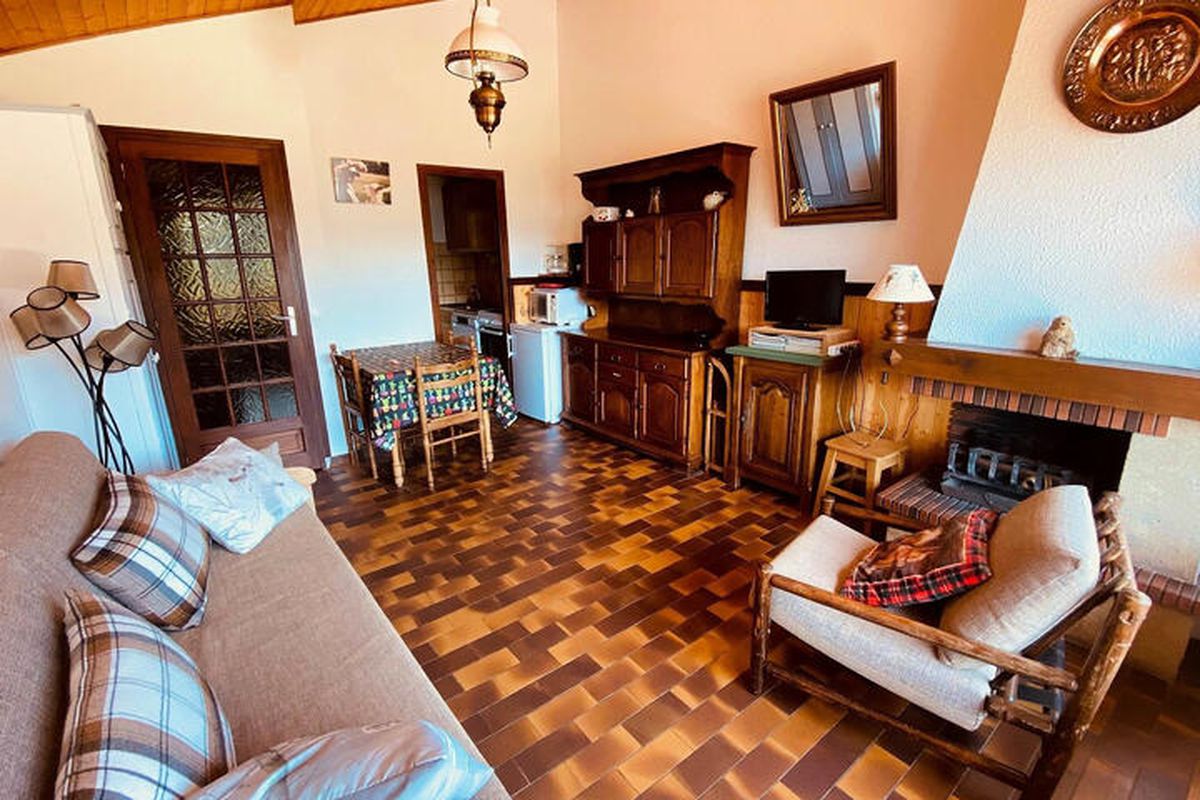 2 Pièces 6 Personnes