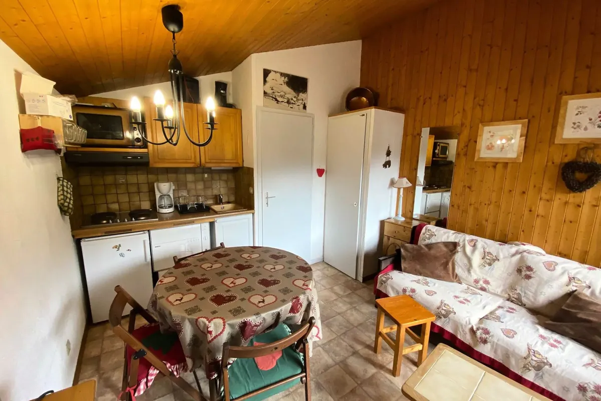 2 Pièces 5 Personnes