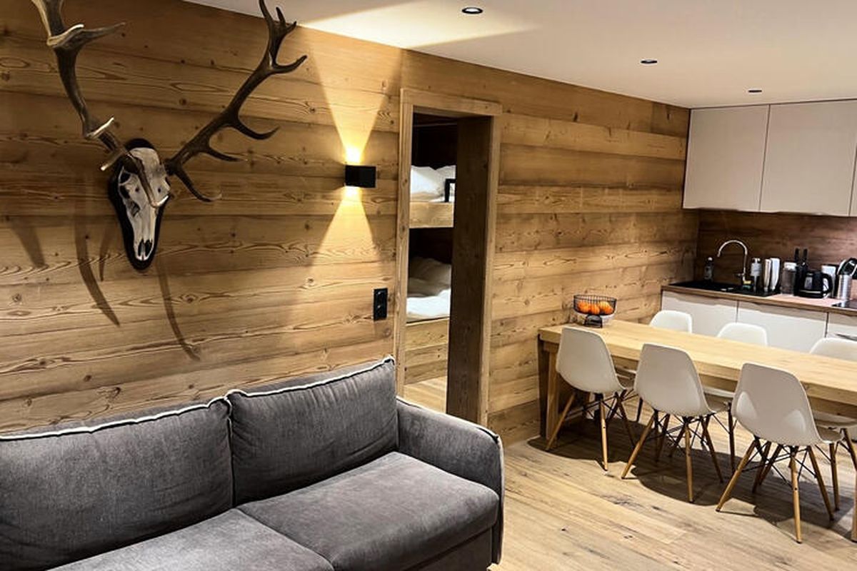 3 Pièces 6 Personnes