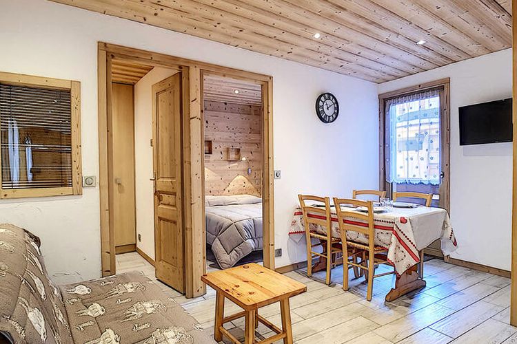 3 Pièces 4 Personnes