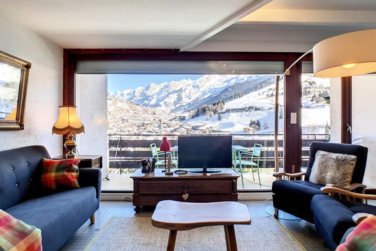 4 Pièces 8 Personnes