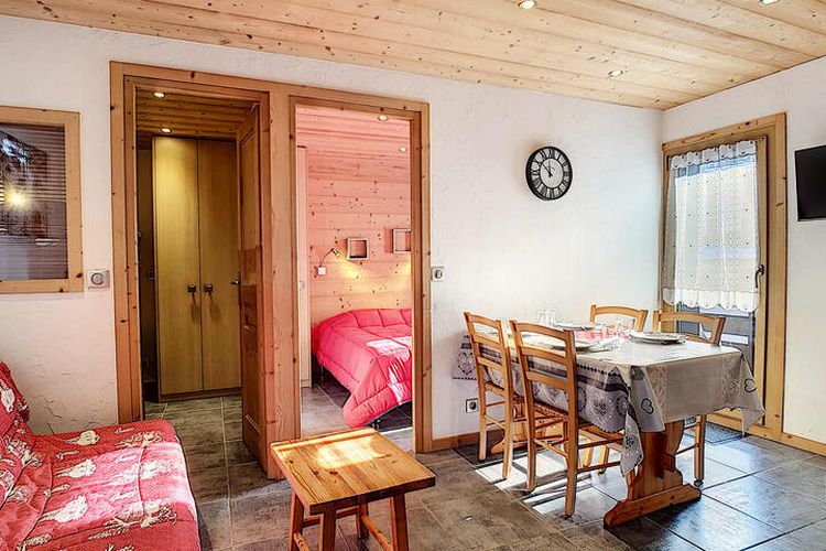 3 Pièces 4 Personnes