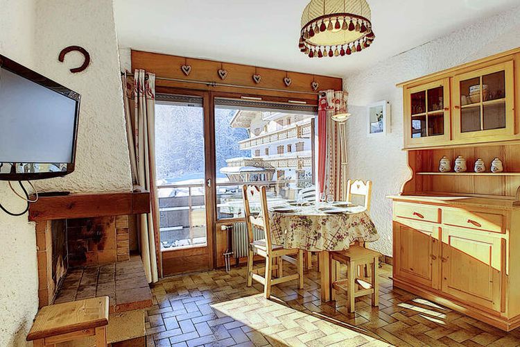 2 Pièces 4 Personnes