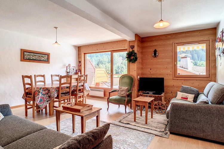 3 Pièces 6 Personnes