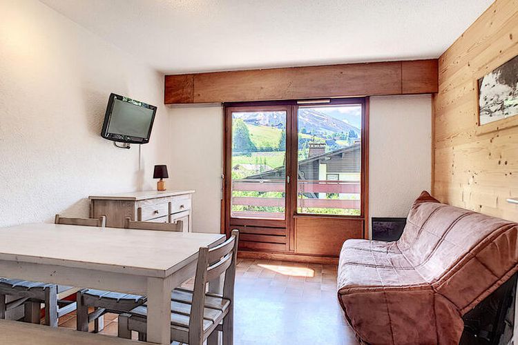 2 Pièces 6 Personnes