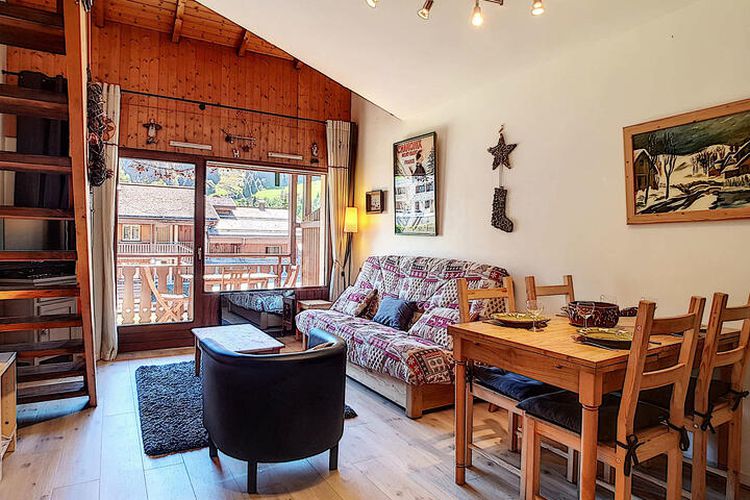 1 Pièce 5 Personnes