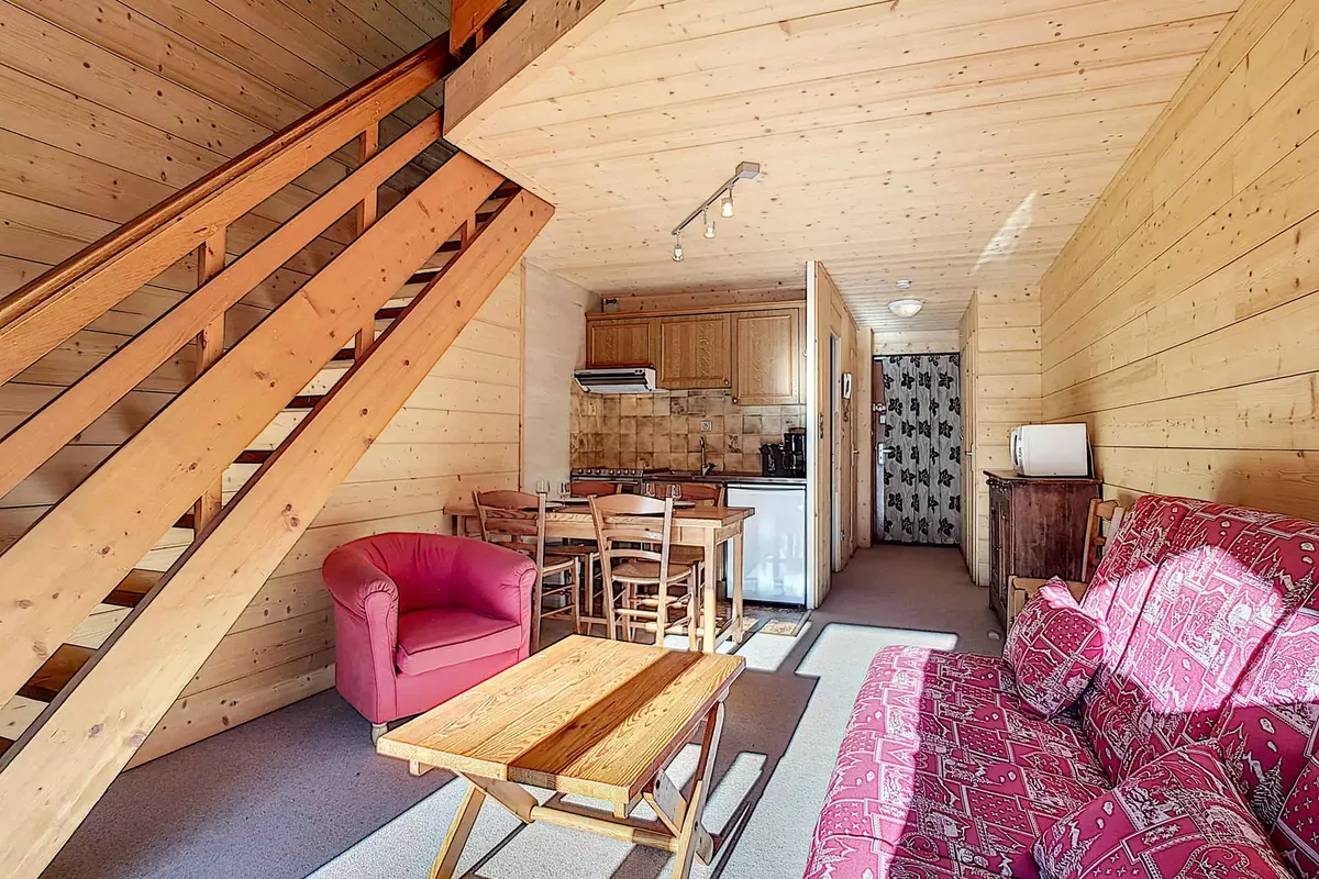 1 Pièce 4 Personnes