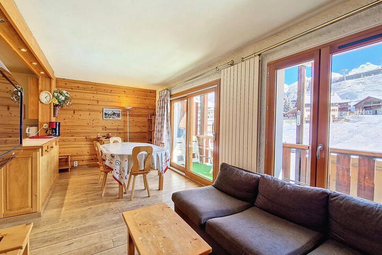 3 Pièces 6 Personnes