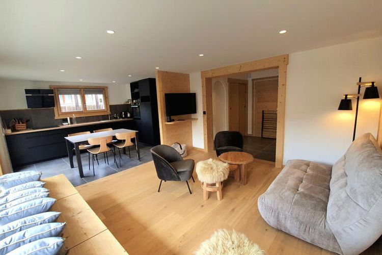 3 Pièces 6 Personnes