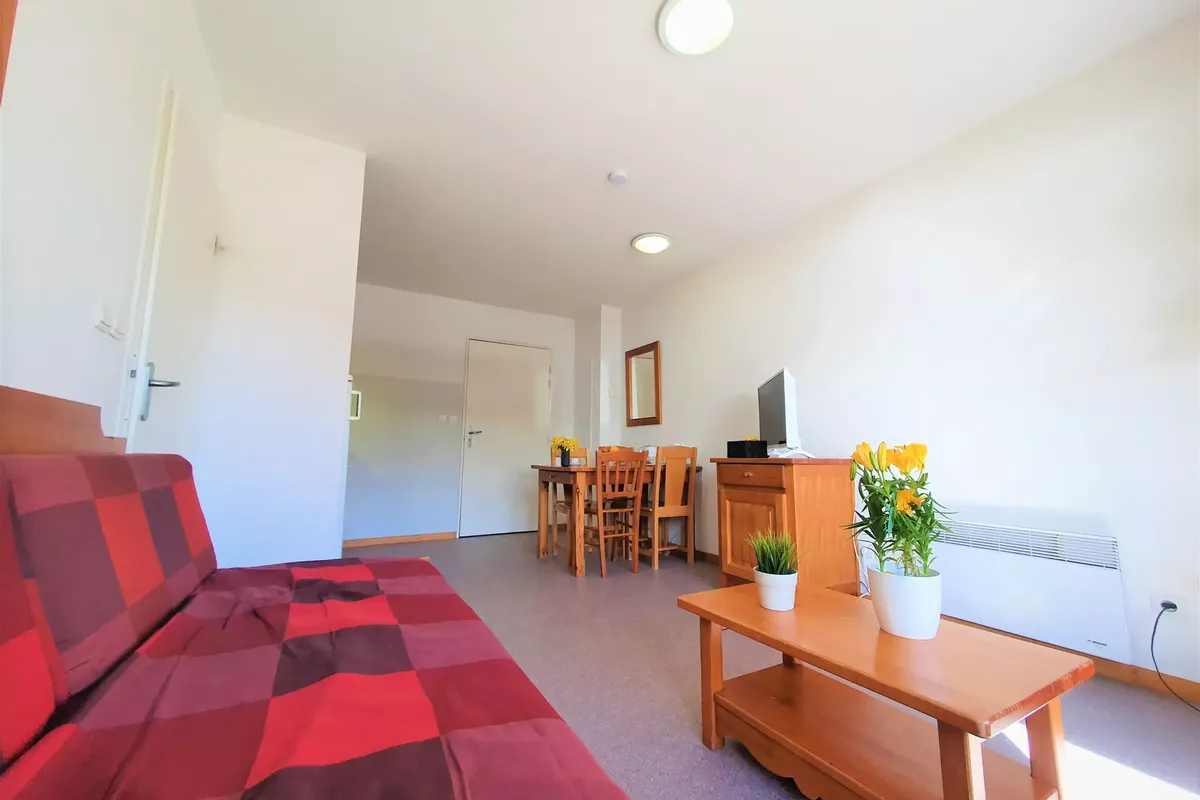 2 Pièces 4 Personnes