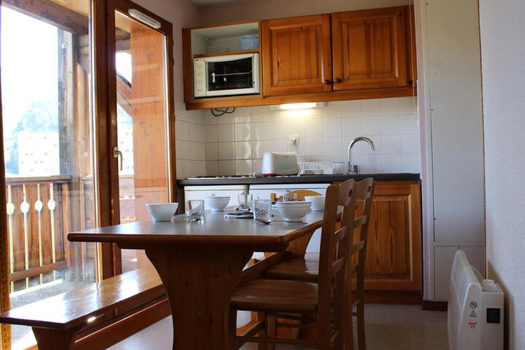 2 Pièces 4 Personnes