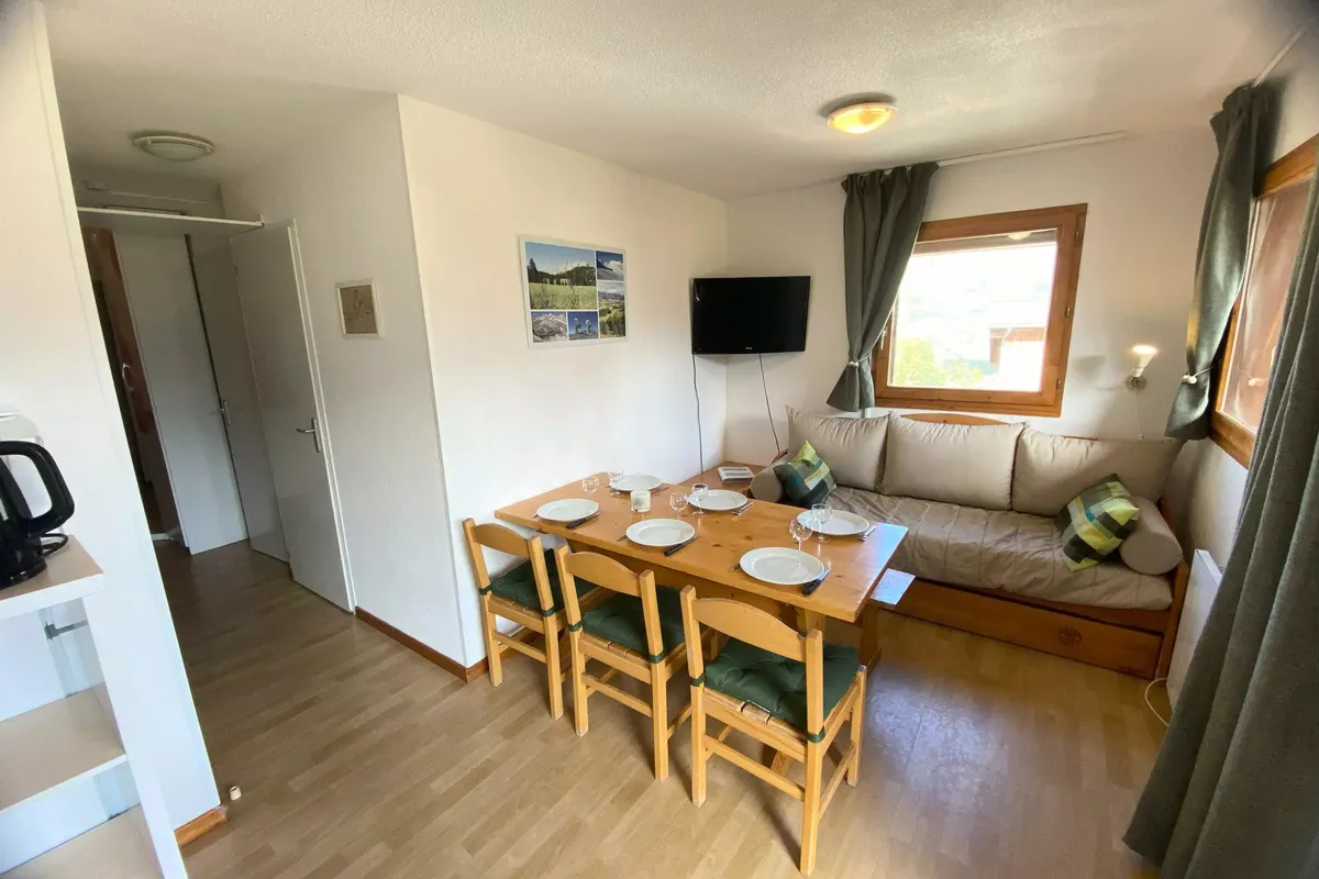 3 Pièces 6 Personnes