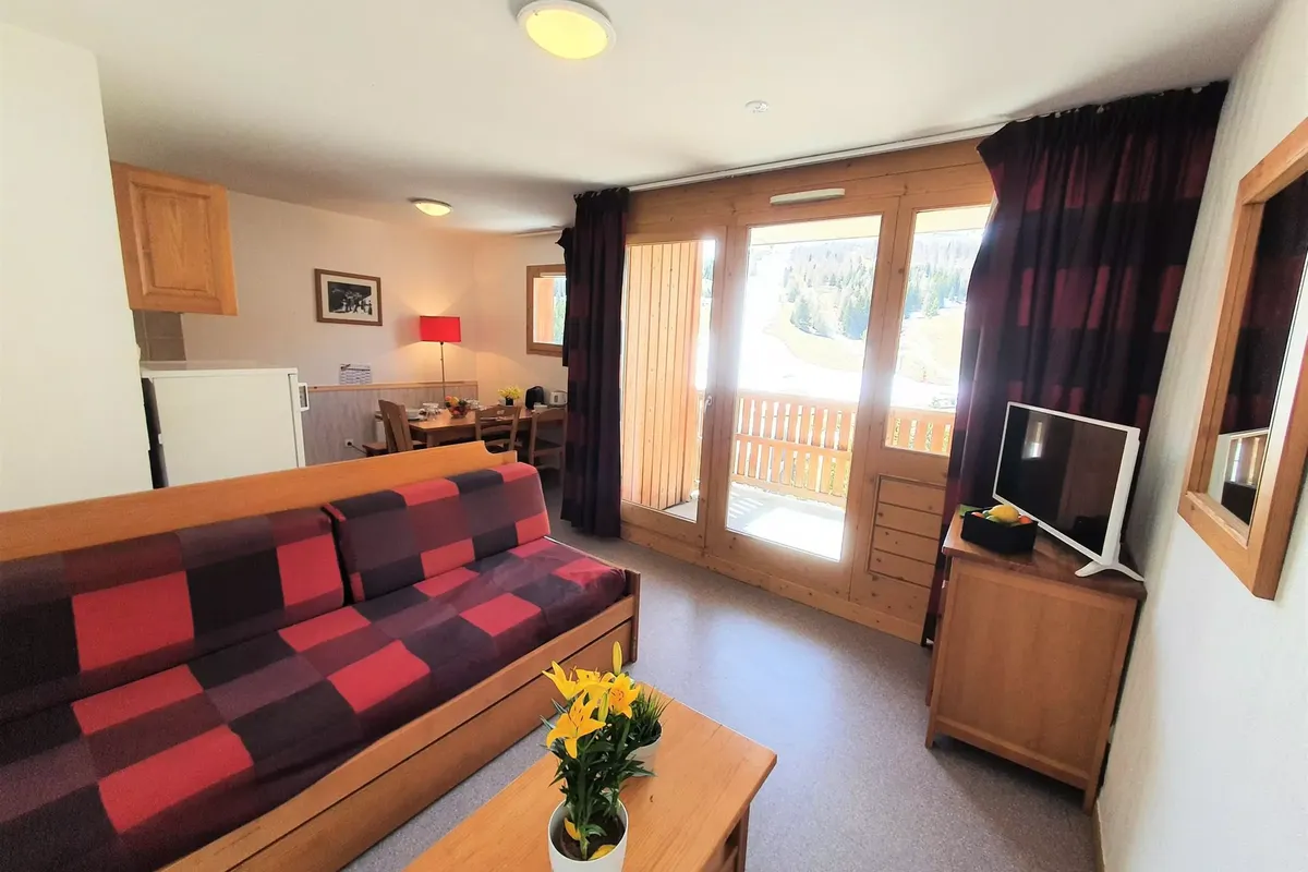 3 Pièces 6 Personnes