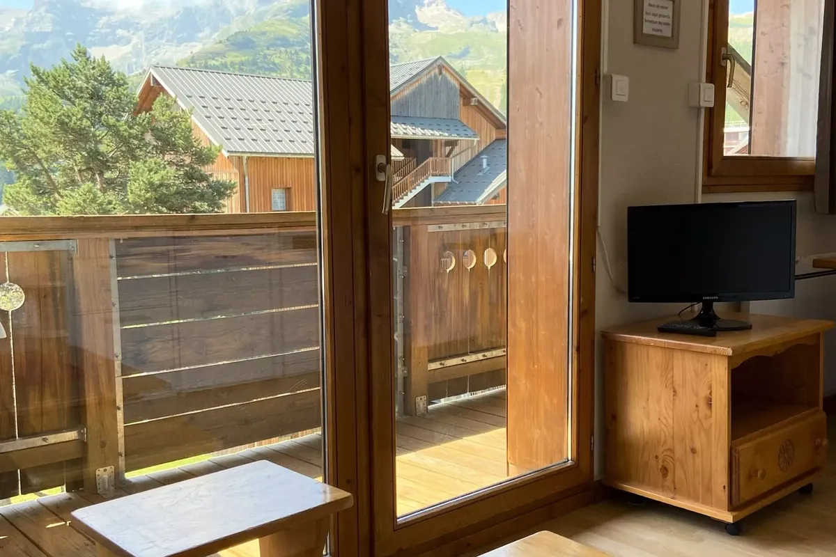 3 Pièces 6 Personnes