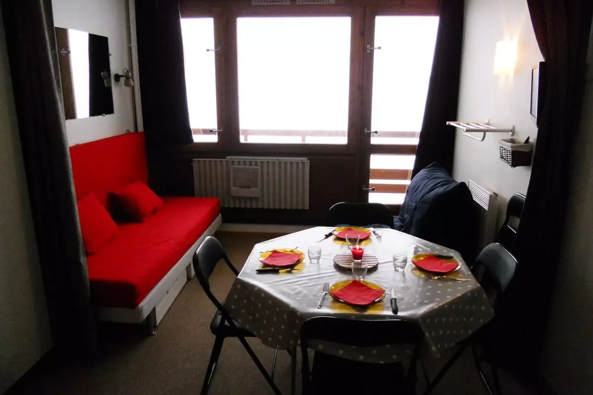 1 Pièce 4 Personnes