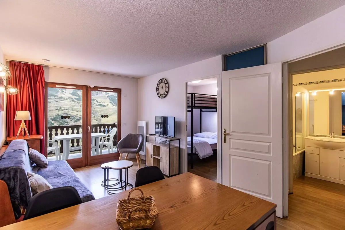 2 Pièces 6 Personnes